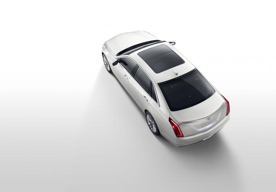  Cadillac CT6 Plug-In Hybrid 2016 года  (NA) (фото 2 из 29)